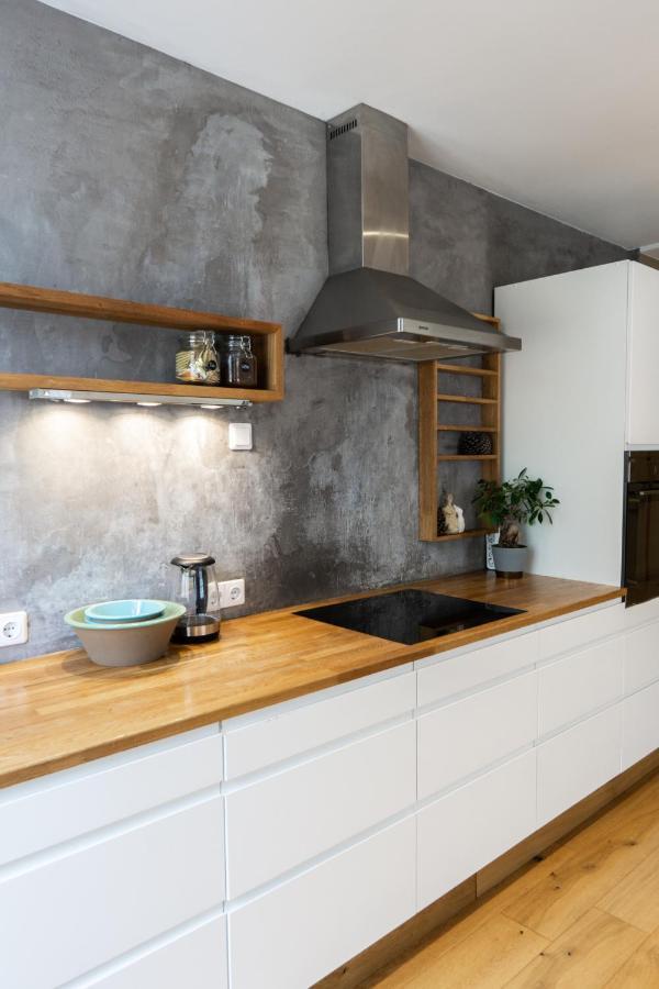 Cozy Apartment In Alesund City Exterior photo